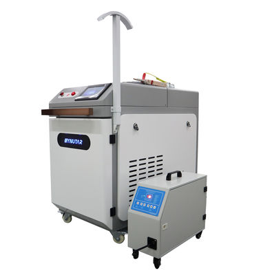 জল শীতল 1064nm M2&lt;1.2 220V/50Hz পাওয়ার সাপ্লাই সহ হ্যান্ডহেল্ড লেজার ক্লিনিং মেশিন